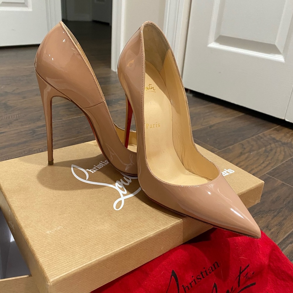 Christian Louboutin So Kate 120mm US size 8, EU 39